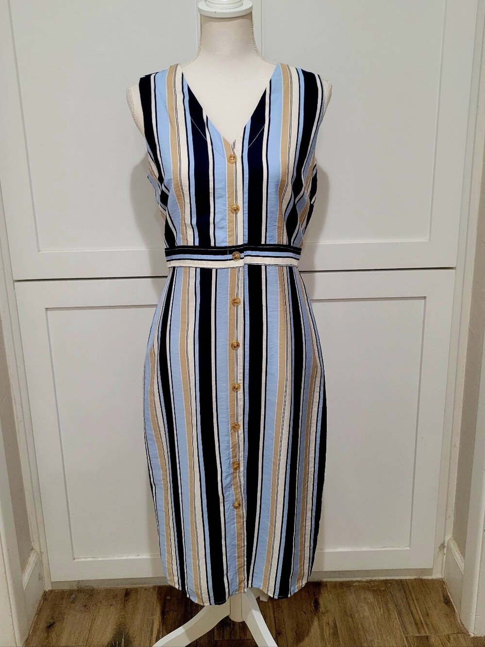 Kate & Lilly Coastal Sleeveless Button-Front Blue Striped Dress | Size 8